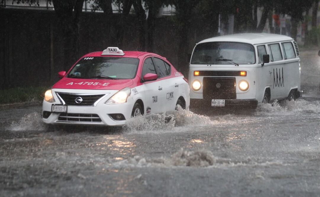 Lluvias provocan encharcamientos e inundaciones en al menos 5 alcaldías de la CDMX. Imagen ilsutrativa. Foto: Francisco Rodríguez / EL UNIVERSAL