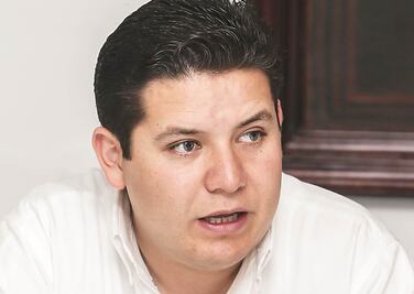 "Flores es responsable de la derrota del PRD"