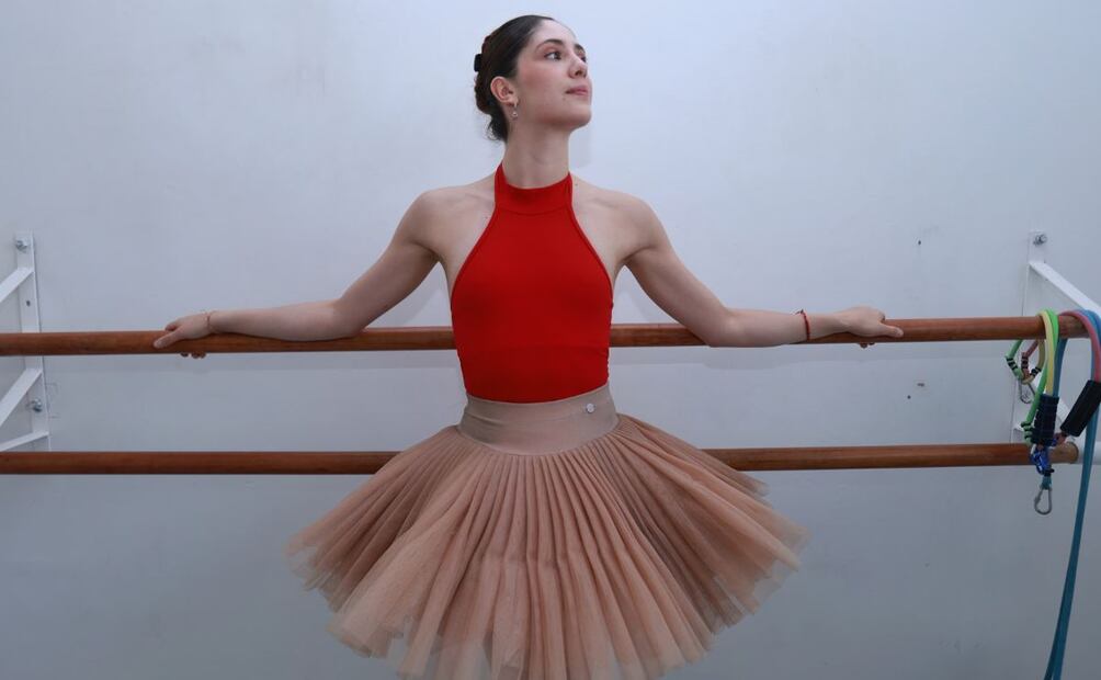 Valeria Mariaud interpretó a Odette y Odile en el Lago de Los Cisnes. Foto: Fernanda Rojas.