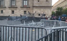 Maestros de la CNTE bloquean accesos al Palacio Nacional; impiden el paso a trabajadores y reporteros