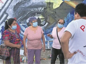 Búsqueda de seres queridos continúa; identifican a 18