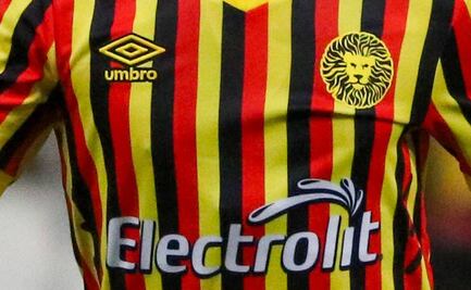 Televisa evidencía adeudo de Leones Negros a comentarista