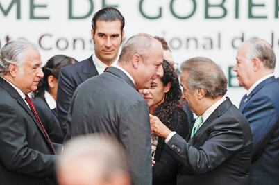 Cambia el estilo y hasta el número del Informe