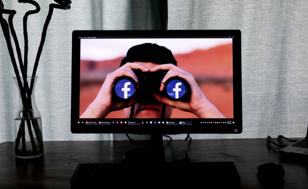 Facebook redobla esfuerzos para detectar tácticas e informaciones engañosas en su plataforma. / Unsplash