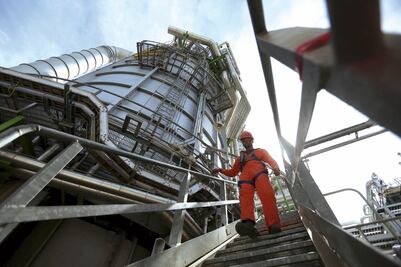 Calificaciones, gasto público y expectativas a la baja