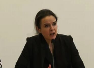 "Jesús nos salvaría pero todo va peor, o es que no hemos entendido nada?”: Amélie Nothomb