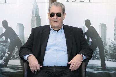 "Un escritor no debe caer en el desencanto"