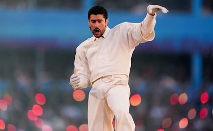El look que lució Bad Bunny en el Super Bowl es de Zara