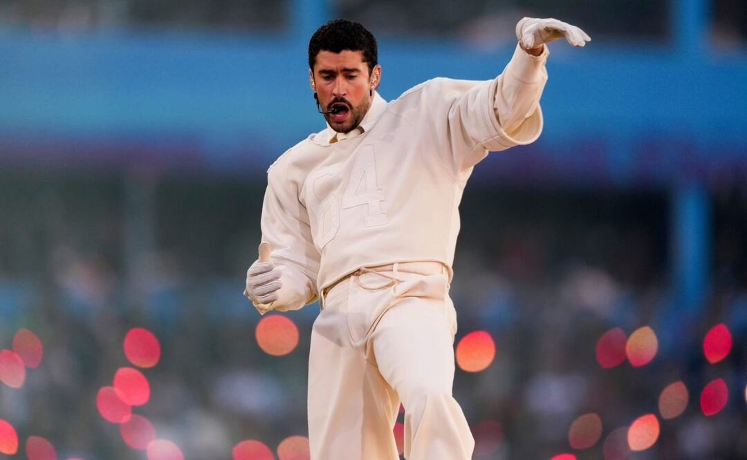 Bad Bunny se adueñó del escenario del Super Bowl. Foto: AP