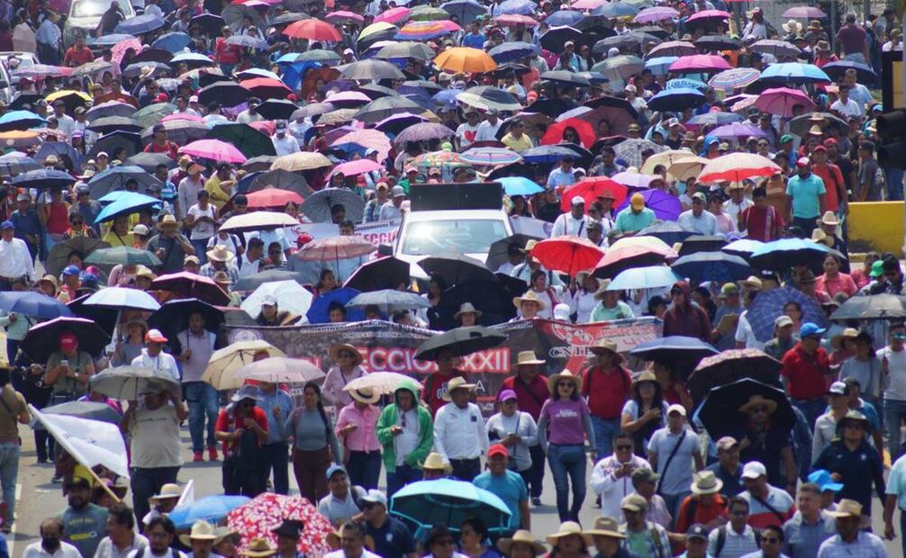 AMLO informó del aumento salarial del 10%, y afirmó que durante su gobierno el sueldo de los trabajadores de la educación se ha incrementado en un 47.5%. Foto: Edwin Hernández - EL UNIVERSAL