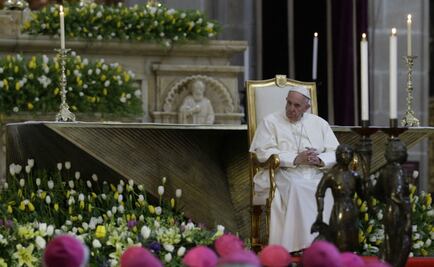Pope Francis leaves the Basilica of Guadalupe