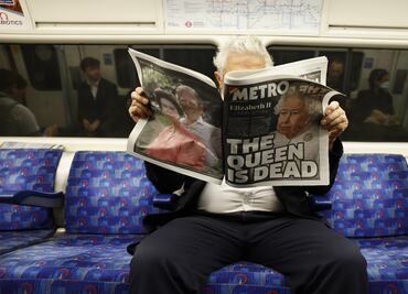 De la muerte de Isabel II al asesinato de Shinzo Abe: las figuras políticas que se fueron este año