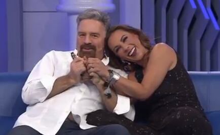 Consuelo Duval se orinó sobre Ari Telch