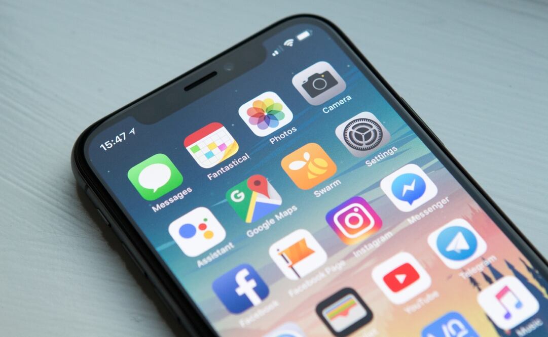 Presta atención a los permisos que solicitan las apps. Imagen: Unsplash