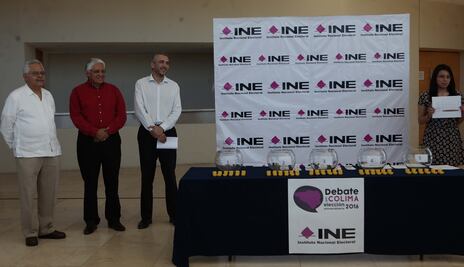 Realiza INE sorteo para debate en Colima