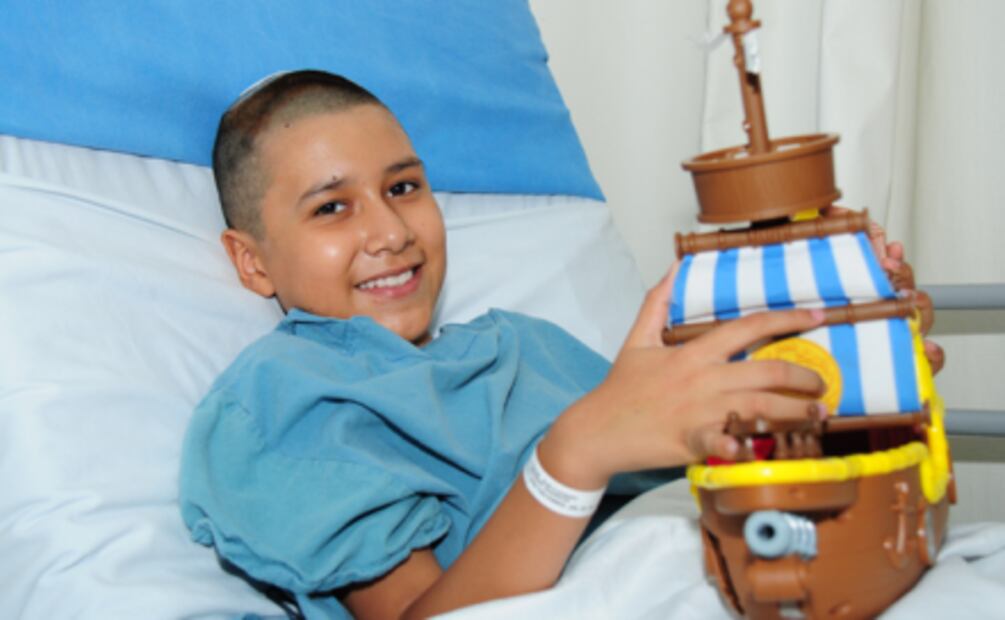 Colocan con éxito placa de titanio en cráneo de niño herido el 19-S
