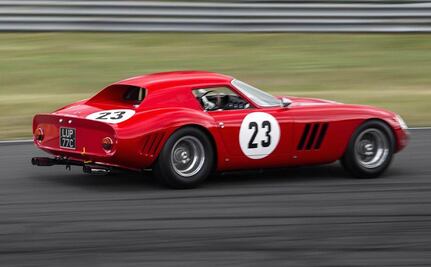 Ferrari pierde las licencias del 250 GTO