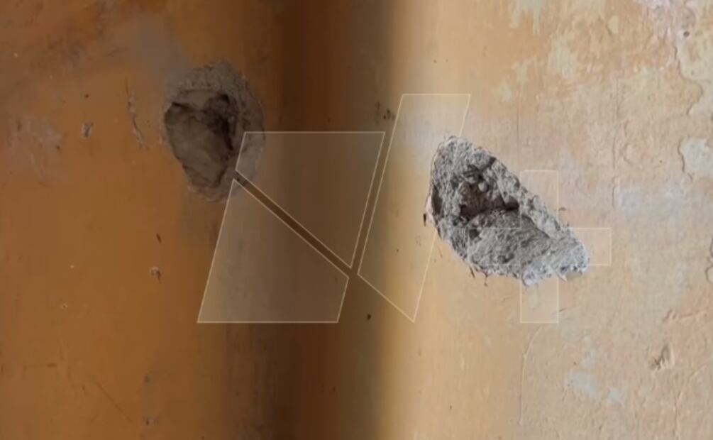 Impactos de bala tras ataque contra jóvenes. Foto: Captura de pantalla