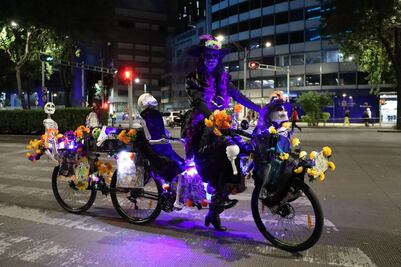 ¡No te lo pierdas! El Día de Muertos llega al Paseo Nocturno "Muévete en Bici"; habrá concurso de disfraces