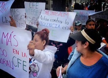 Protestan en calles del Centro Histórico de CDMX; exigen investigar casos de acoso sexual y laboral en CFE