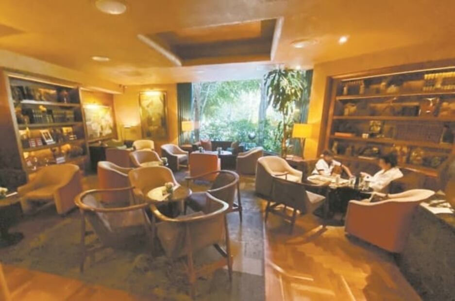 Crónica. Una tarde en el Hunan tras la visita de Lozoya: los comensales preguntan por él