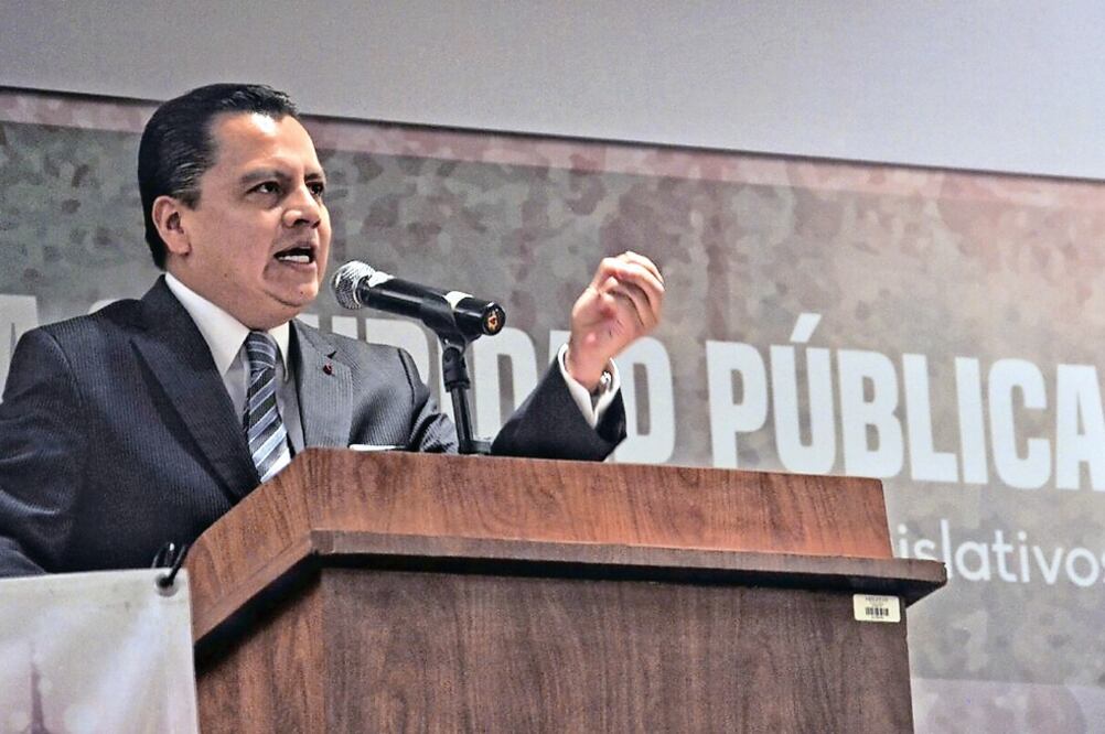 El consejero jurídico, Manuel Granados, destacó que deben ser minuciosas las designaciones de quienes operarán el sistema anticorrupción. FOTO: ESPECIAL