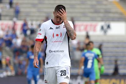 Plantel incompleto en Lobos; no pueden iniciar pretemporada