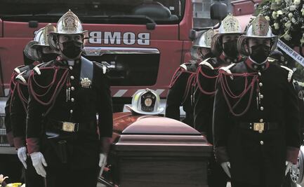 “Adiós, jefe”; demuestran cariño al vulcano de la ciudad