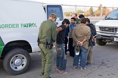 Crean botón de emergencia para ayudar a migrantes