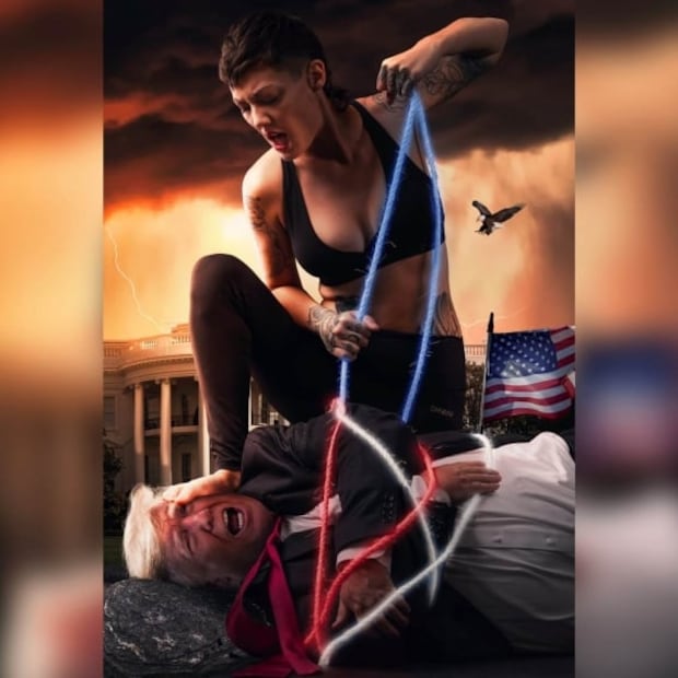 Trump atado por una mujer, el polémico anuncio de una marca de ropa en Times Square