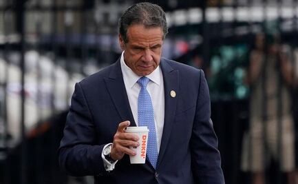 Retiran premio Emmy a exgobernador de Nueva York tras señalamientos de acoso