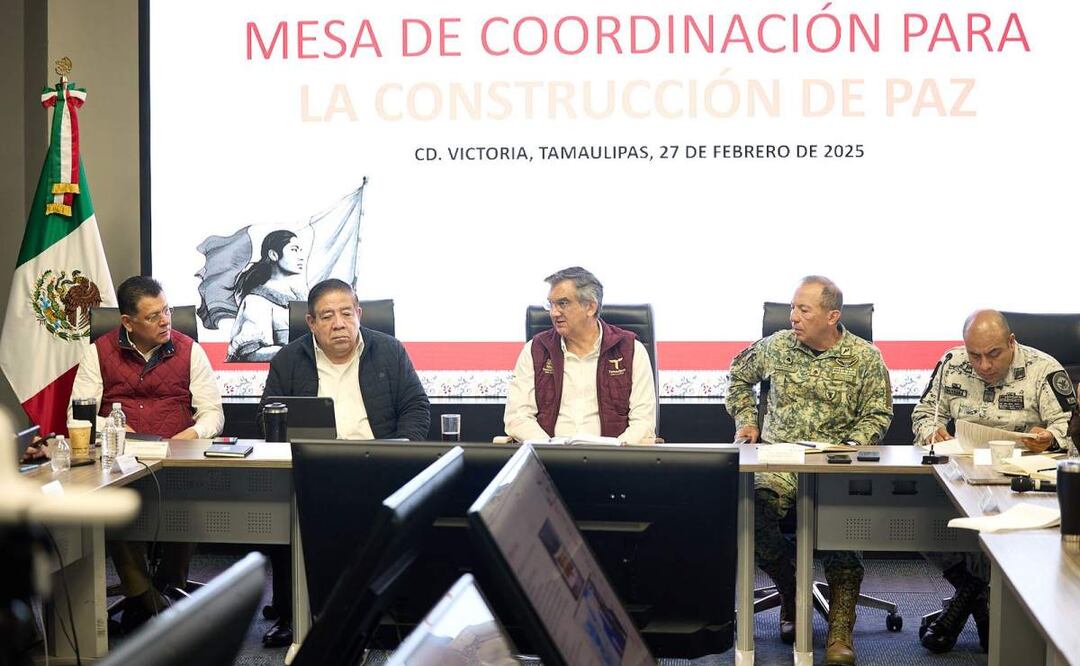 Reunión de la Mesa de Coordinación para la Construcción de Paz en Tamaulipas, presidida por el gobernador Américo Villarreal, para hablar del caso de extorsiones a comercios (27/02/2025). Foto: Especial