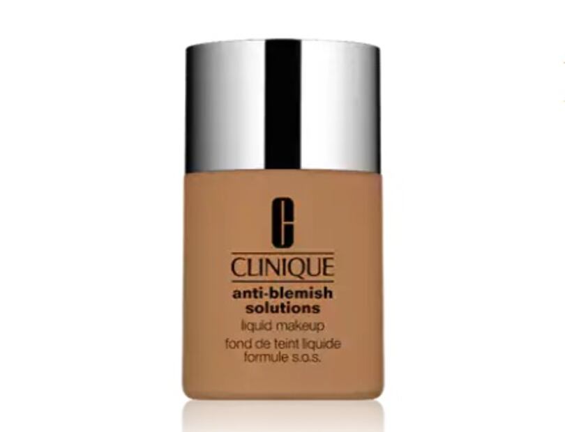 Las mejores bases de maquillaje para cutis con acné