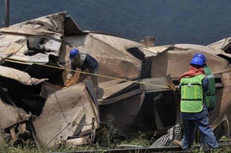 Resarcirá Grupo México daños a viviendas, provocada