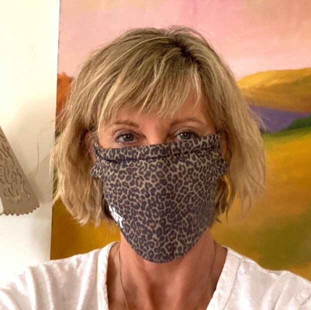 Olivia Newton-John no se pondrá la vacuna contra el Covid-19, apuesta por lo natural