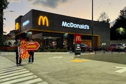 McDonald's supera expectativas y gana 4 mil 345 mdd en primer semestre; anuncia cambios para acelerar su crecimiento en EU