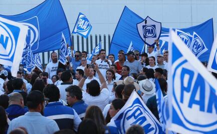 PAN alista evento del relanzamiento del partido en el Frontón México