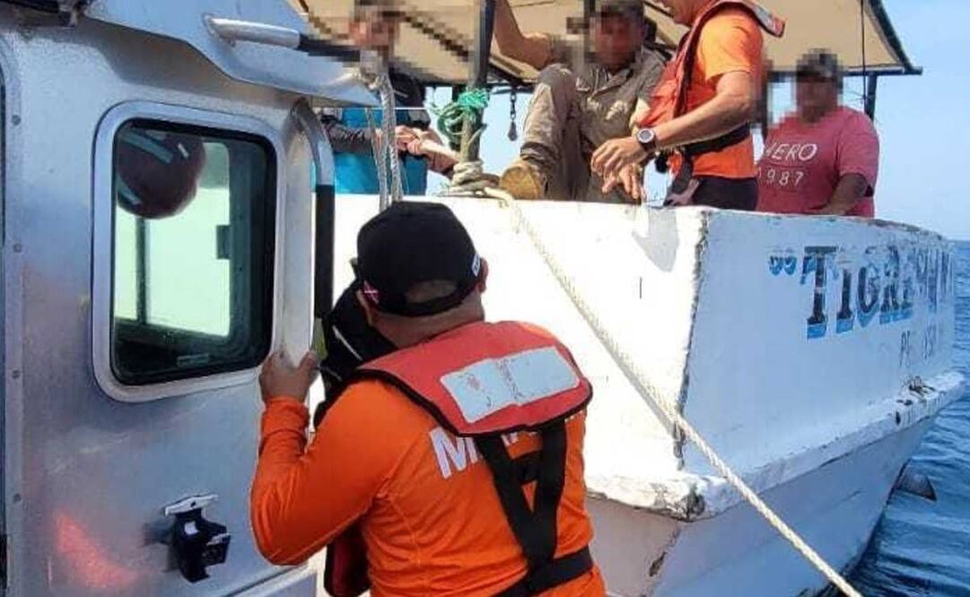 Rescate de naufragos en Yucatán / Foto: Especial