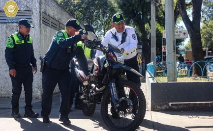 Recuperan vialidades en la Benito Juárez; se aplicaron 72 infracciones y fueron llevados al depósito 22 motocicletas y dos vehículos