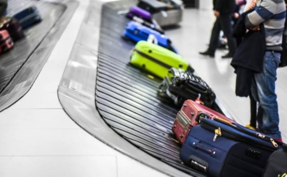 Seguridad puede realizar inspecciones al equipaje si detecta algo sospechoso. Foto: Especial