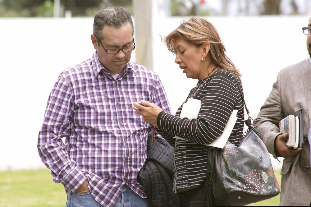 Demanda. Gabriela Viveros, madre de Mara, exige no liberar al chofer Ricardo “N” hasta que se aclare el caso (OMAR CONTRERAS. EL UNIVERSAL)