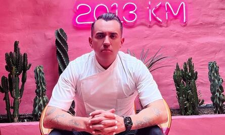 Este es el chef mexicano que apoya a los estudiantes de gastronomía con descuento en su restaurante 
