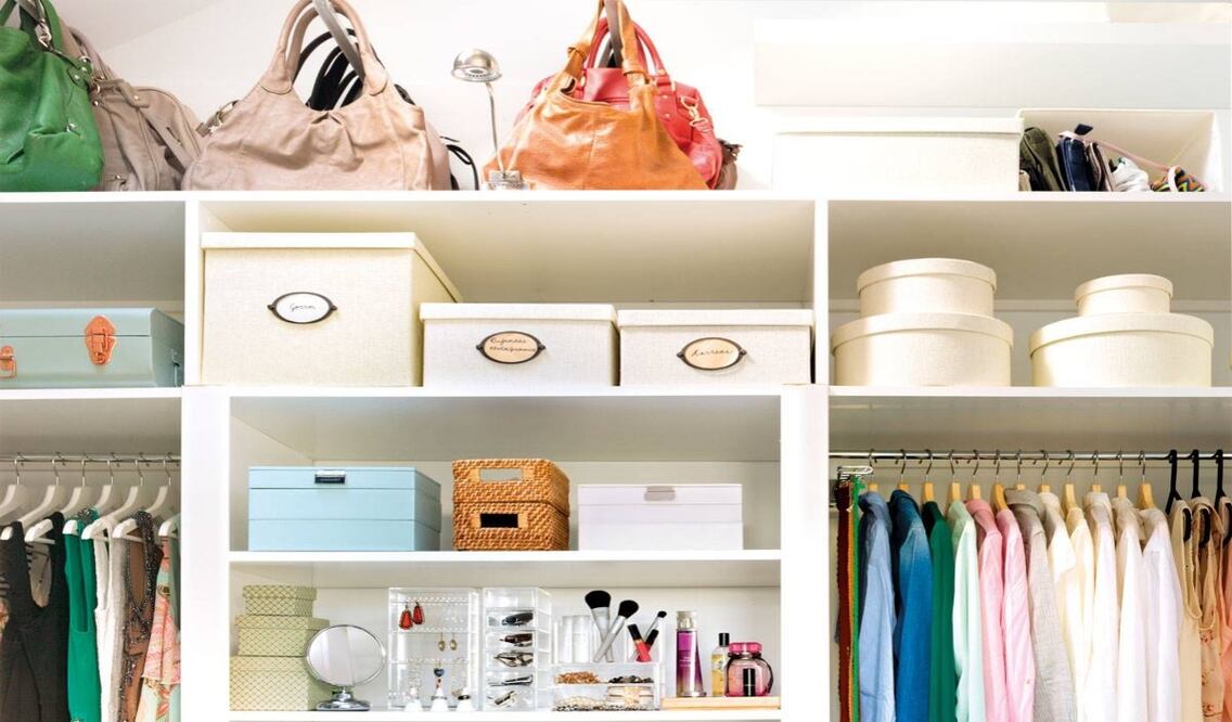 Organiza tu armario como una experta con estos tips / Fotos: Pexels