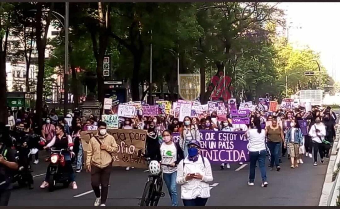 Familiares, amigo y colectivos feministas exigen justicia para la joven estudiante 