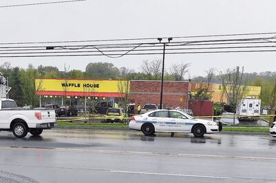 Hombre mata a 4 personas en Nashville  