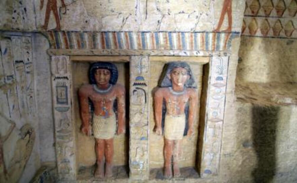 Egipto devela tumba de un sacerdote de hace 4 mil años