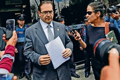 Diputados del PRI se rebelan por caso Duarte