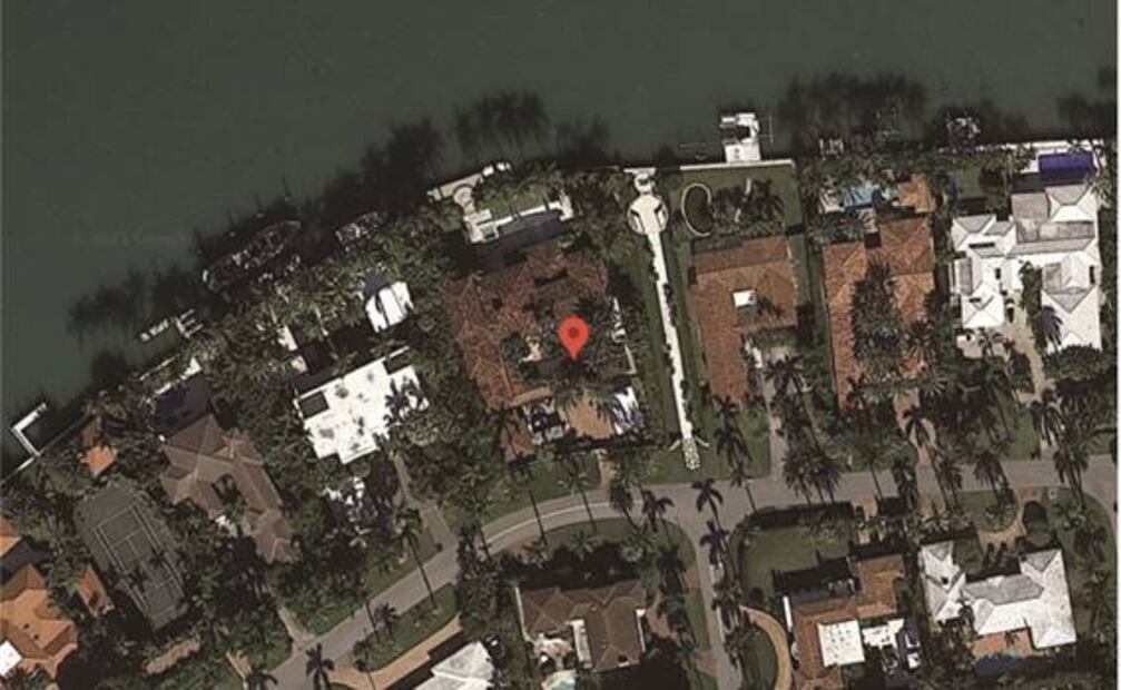 Álvarez Puga e Inés Gómez Mont saben lo que es vivir como Cher y en el corazón de Nueva York