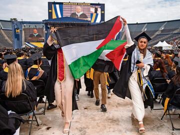 Universidad de Columbia cancela acto de graduación debido a protestas contra guerra en Gaza