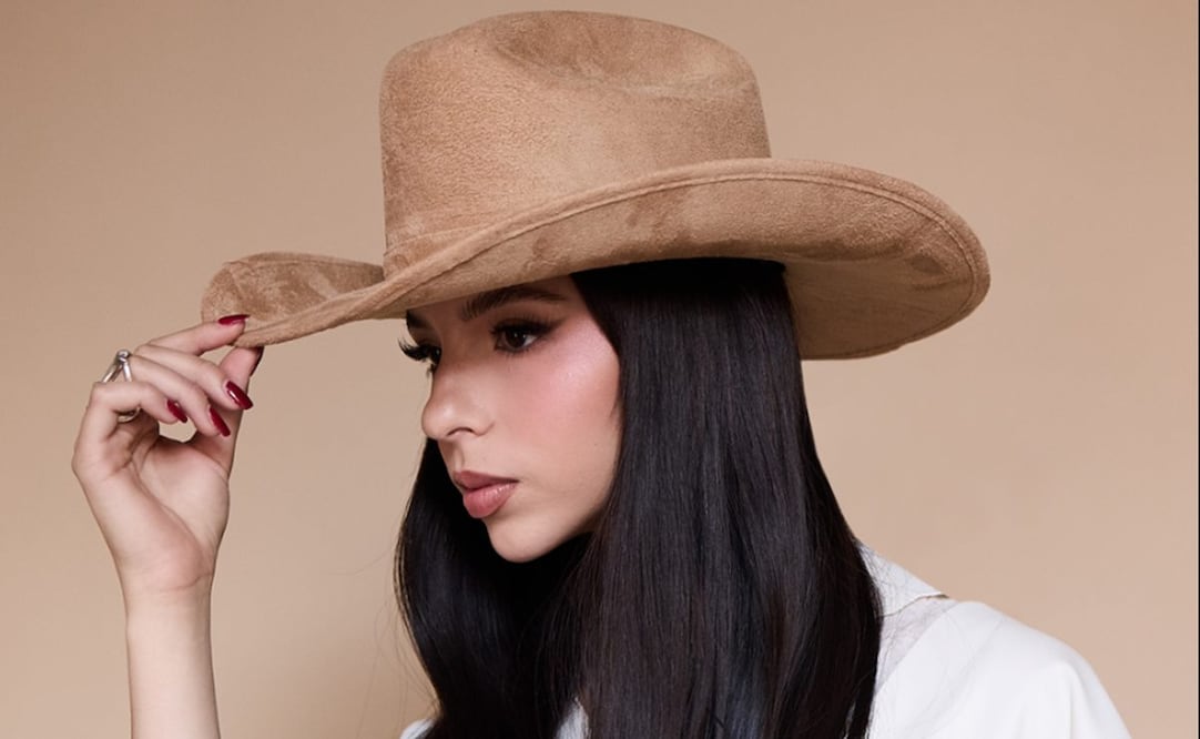 Ángela Aguilar sigue en medio de la polémica.